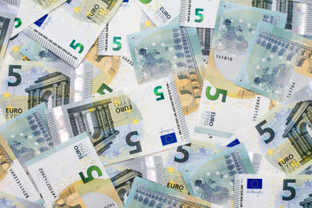 New five euro banknotes from the Europe seriesの写真素材