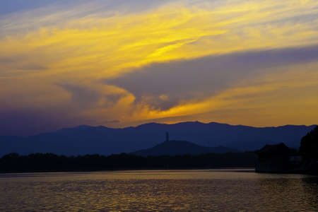 Kunming Lake at sunsetの写真素材
