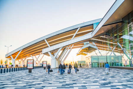 ROSTOV-ON-DON, RUSSIA - 7 OCTOBER 2018: Entrance of Platov airport in Rostovのeditorial素材