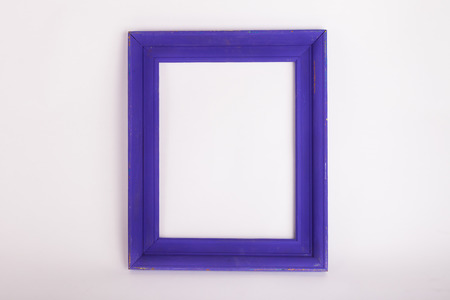 Purple picture frame border on a solid backgroundの写真素材