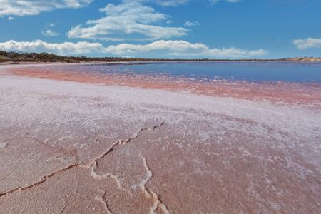 Closeup of salt layers on the shores of Lake Crossbie, Murray-Sunset National Park, Australiaの写真素材