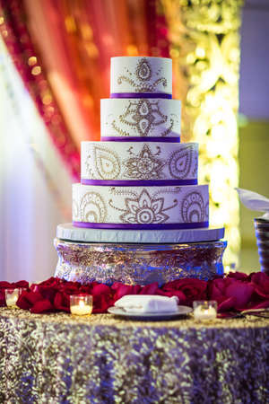 Image of a beautifully decorated Indian wedding cakeの写真素材