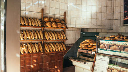 ISTANBUL, TURKEY - october 23, 2014: Loafs of bread on display in bakery in Istanbul, Turkeyのeditorial素材