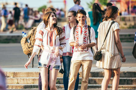 KIEV (KYIV), UKRAINE - MAY 26, 2015: Young ukrainian people in traditional clothes Vyshyvanka in Kiev,のeditorial素材