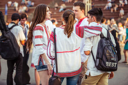 KIEV (KYIV), UKRAINE - MAY 26, 2015: Young ukrainian people in traditional clothes Vyshyvanka in Kiev,のeditorial素材