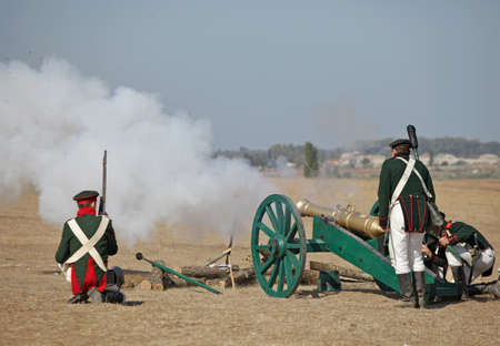 SEVASTOPOL SEPTEMBER OF 2011. Russian artillery on historical reconstruction of "Battle of Alma  Crimea war 1854 year".  25 of september 2011 Sevastopol, Ukraineのeditorial素材