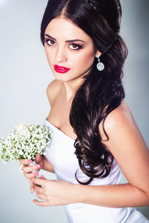 Young attractive bride portrait in studioの写真素材