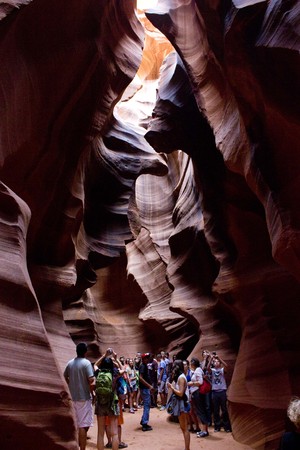 Page, Arizona: Upper Antilope Canyon. Near the city of page, an amazing Canyon property of Navajo Indians. People in itのeditorial素材