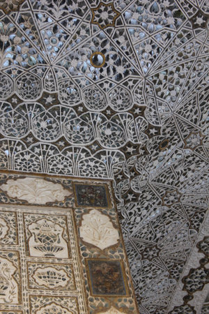 AMER, INDIA: Architectural detail of mirrored silver tiles inside the amber fort, a precious indoor decorationのeditorial素材