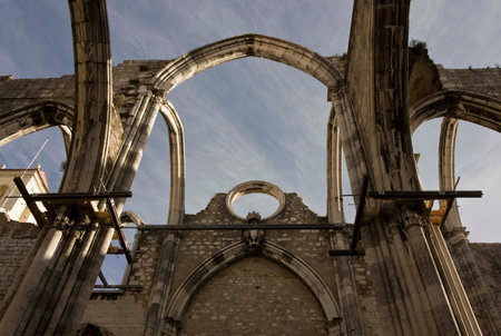 LISBON, PORTUGAL - OCTOBER 24 2014: Looking up at the damages roof of Carmo Convent in Lisbon, damaged by the eartquakeのeditorial素材