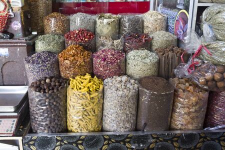 DUBAI, UAE - DECEMBER 26 2017: Dubai spices souq, spices varietyのeditorial素材