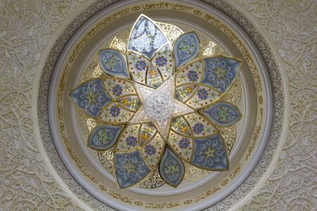 ABU DHABI, UAE - DECEMBER 28 2017: Architectural detail of the pendant lamp of Sheikh al Zayed mosque in Abu Dhabiのeditorial素材