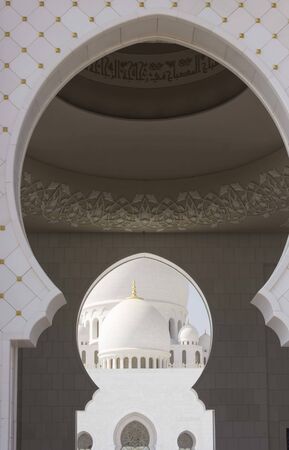 ABU DHABI, UAE - DECEMBER 28 2017: Sheikh al Zayed Mosque in Abu Dhabi architectural detailのeditorial素材