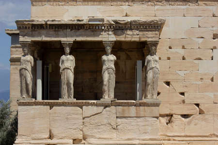 ATHENS, GREECE - AUGUST 13 2016: Architecturalclose-up of the Athens' Acropolis caryatidsのeditorial素材
