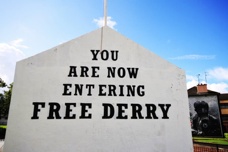 Bloody Sunday memorial wall-paintings road in Londonderry, Ulster, Northern Irelandのeditorial素材