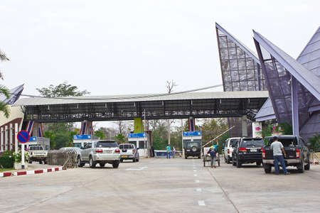 Chong Mek border crossing , THAILAND - FEBRUARY 14   Chong Mek-Wang Tao border â the permanent Thai-Laos border crossing point is a Ubon Ratchathani to for travel between Pakse on FEBRUARY 14, 2014 in CHONG MEK BORDER CROSSING, Thailandのeditorial素材