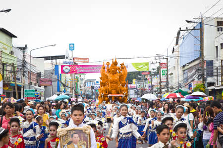 UBON RATCHATHANI, THAILAND - JULY 31 : "The Candle are carved out of wax, Thai art form of waxUbon Candle Festival 2015 on JULY 31, 2015, Ubon Ratchathani, Thailandのeditorial素材