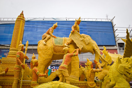 UBON RATCHATHANI, THAILAND - JULY 31:Ubon Ratchathani Candle Festival is the traditional well-known festival in I-san and the largest religious ceremony on July 31, 2015 in Ubon Ratchathani, Thailand.のeditorial素材