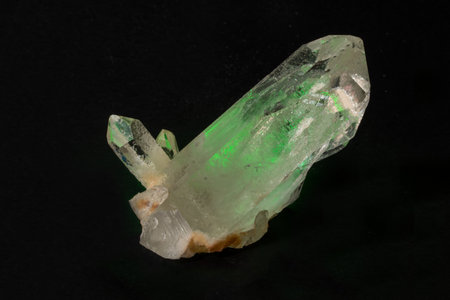 Emerald chalcedony quartz semigem geological mineral isolatedの写真素材