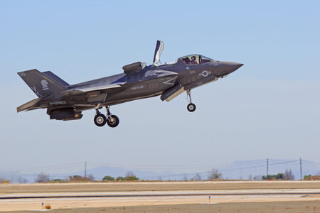 F-35 Lightning Airplane landing at 2014 Miramar Air Show
