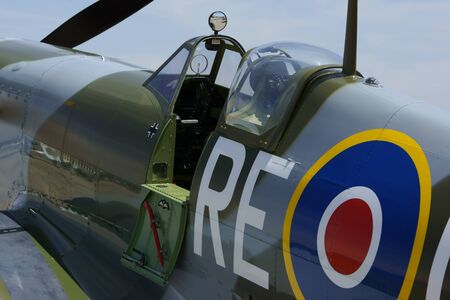 Spitfire Vintage WWII Airplane Cockpit at Air Showのeditorial素材