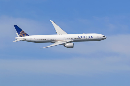 Airplane United Airlines 777 jet at Fleet Week in San Franciscoのeditorial素材