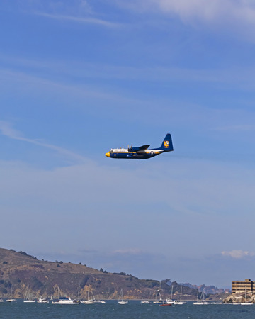Airplane Blue Angels C-130 aircraftのeditorial素材
