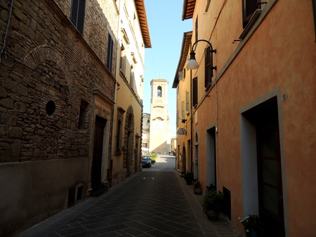 Alley in Bettona, Umbria (Italy).の写真素材