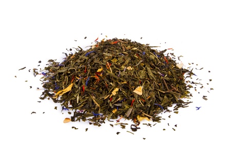 Dry green tea isolated on white backgroundの写真素材