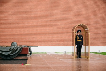 Moscow, Russia - May 24, 2015: Post honor guard at the Eternal Flame in Moscow at the Tomb of the Unknown Soldier - Post number 1 in the Alexander Garden in Moscow close by Kremlin wallsのeditorial素材