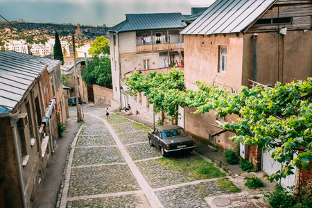 Tbilisi Georgia. Top View Of Downhill Cobbled Narrow Street Withのeditorial素材