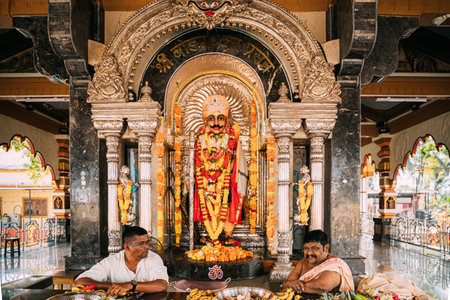 Mapusa, Goa, India - February 19, 2020: Shree Dev Bodgeshwer Statue In The Shri Dev Bodgeshwar Sansthan Temple. It Has A Shrine Which Is Dedicated To Kanakeshwar Baba Or Bodgeshwar. Landmark And Popular Destination.のeditorial素材