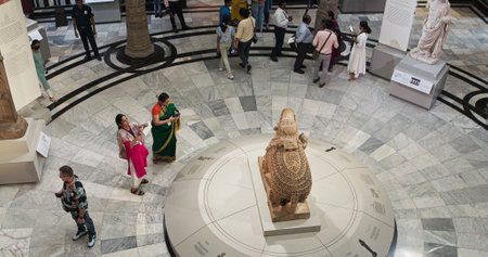 Mumbai, India - February 13, 2024: Visitors Viewing Exhibition In Museum Chhatrapati Shivaji Maharaj Vastu Sangrahalaya -csmvs- Formerly Named Prince Of Wales Museum Of Western Indiaのeditorial素材
