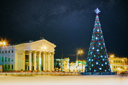 Charming Nightscapes Featuring Colorful Christmas Lightsの写真素材