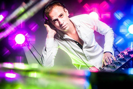 Petersburg. Russia. Training in public speaking. Master class on electronic music. DJ show skills. DJ shows how to work with the public. 08.08.2013のeditorial素材