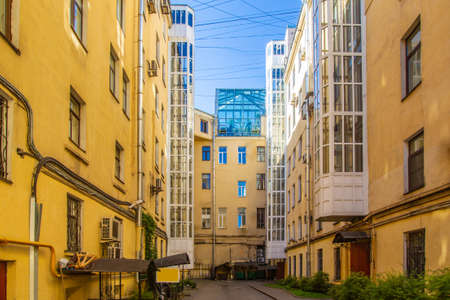 St. Petersburg. Russia. Old courtyard. Yard well. Yellow houses. Streets of Petersburg. Cities of Russia. Walks on Peter.の写真素材