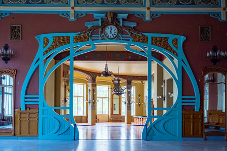 Saint-Petersburg. Russia. Russian architecture. Interiors of the Vitebsk station. Clock above the entrance to the waiting room. Russian pre-revolutionary architecture. Traveling by train. 05.29.2019のeditorial素材