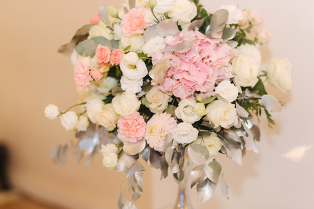 Wedding bouquet in restaurant on the tableの写真素材