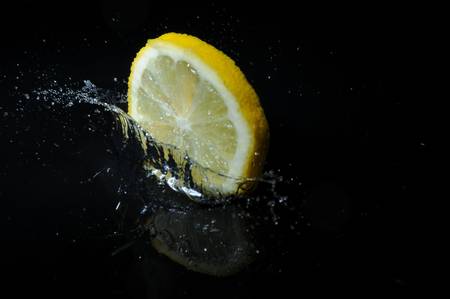 lemon splashの写真素材
