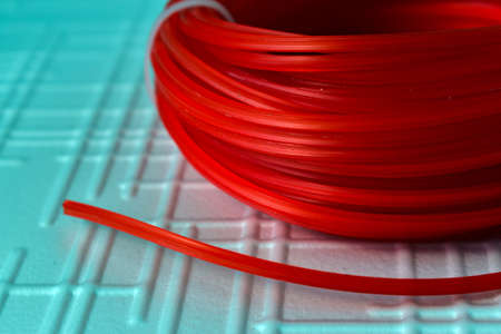 trimmer line, red, in the bayの写真素材