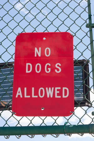 A sign indicating that no dogs are allowedの写真素材