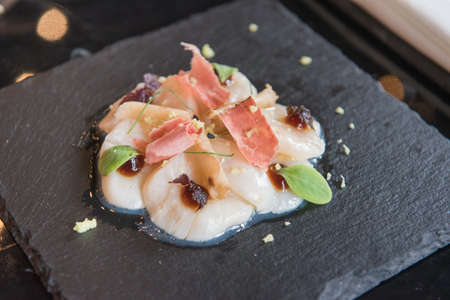 Scallop Sashimiの写真素材