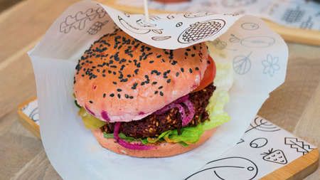 Vegetarian beetroot burgerの写真素材