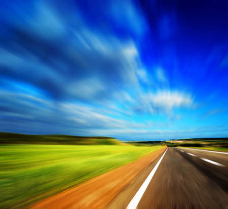 blured road and skyの写真素材