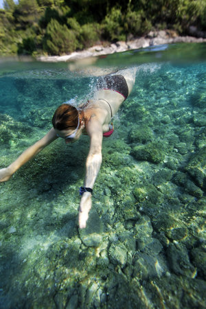 Pebble beach on Peljesac peninsula near Zuljana, Adriatic Sea, Croatiaの写真素材