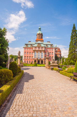 Walbrzych, Poland - June 30, 2013: An alley leading to Ksiaz Castle.のeditorial素材