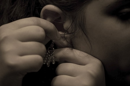 Earring with a heart