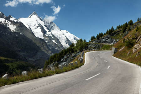 High alpine road below the Grossglocknerの写真素材