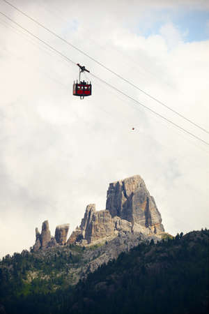Cablecar in the Dolomitesの写真素材