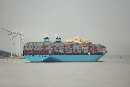 Container ship heading out on seaのeditorial素材
